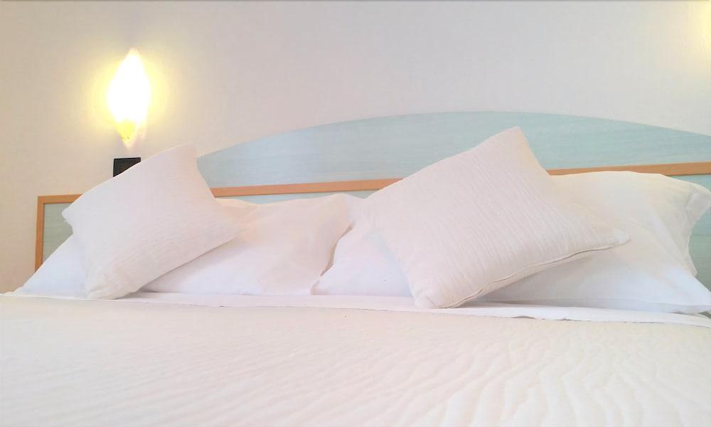 Hotel Delfino 3*